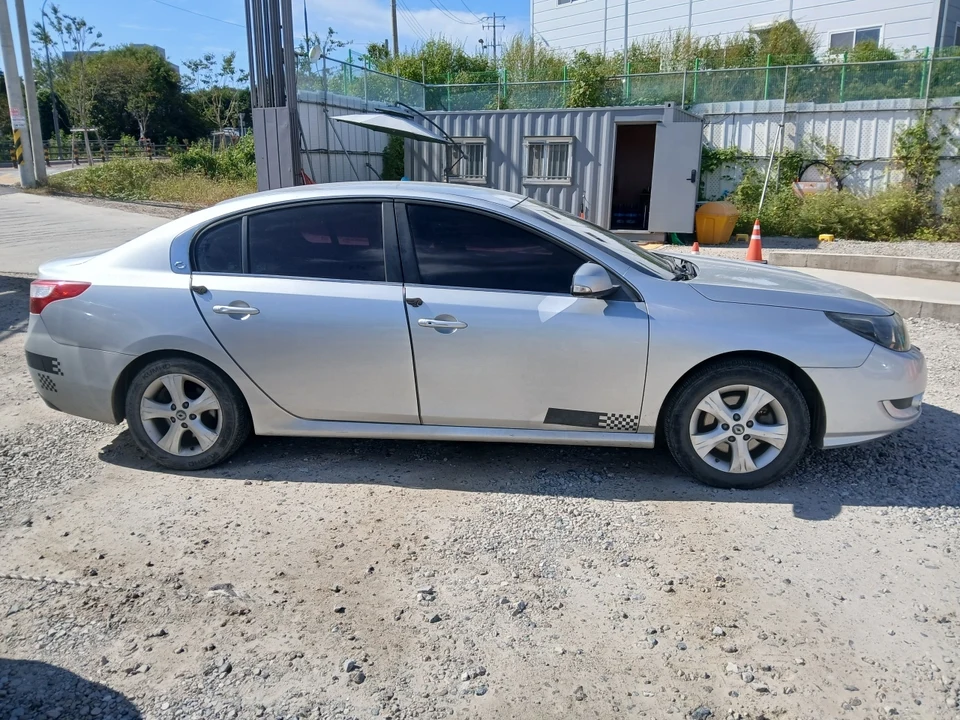 뉴SM5 2.0(LPI) 수출 견적 참고 · 2011년식 200,000km 거래사례 실제 거래 차량